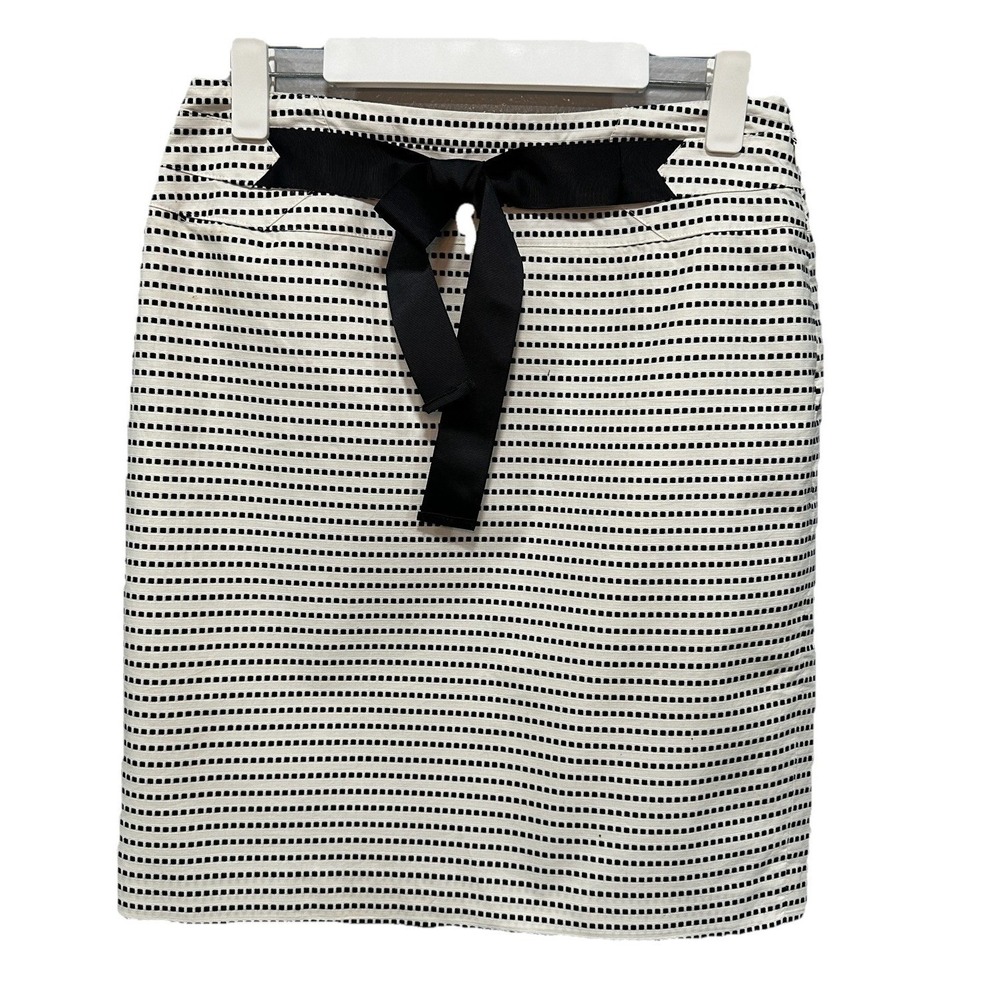 CASS A Line Skirt Women's Size 4 Cream & Black Side Zip Lined Slit & Bow Detail